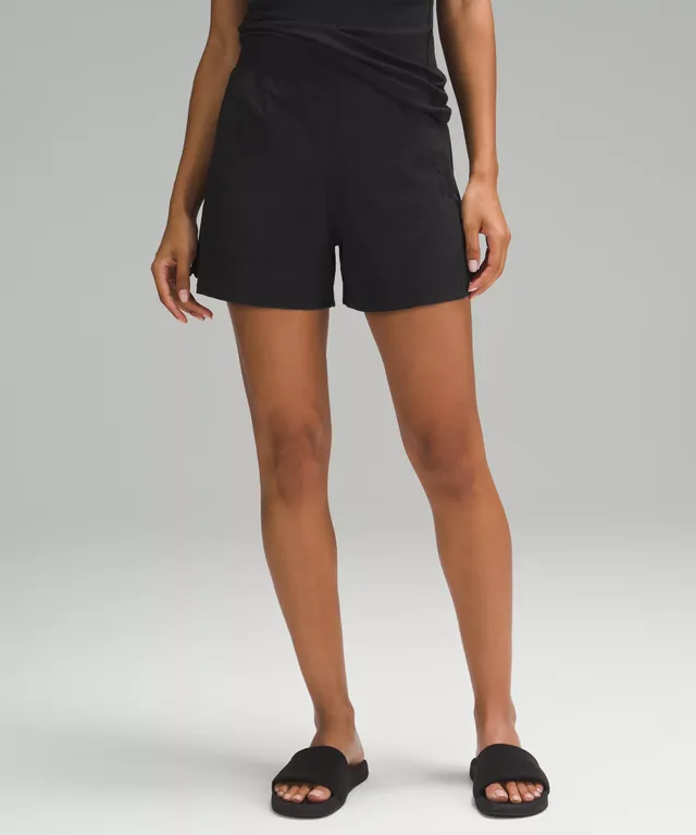 Shorts Lululemon Black size 14-16 US in Polyester - 27058815