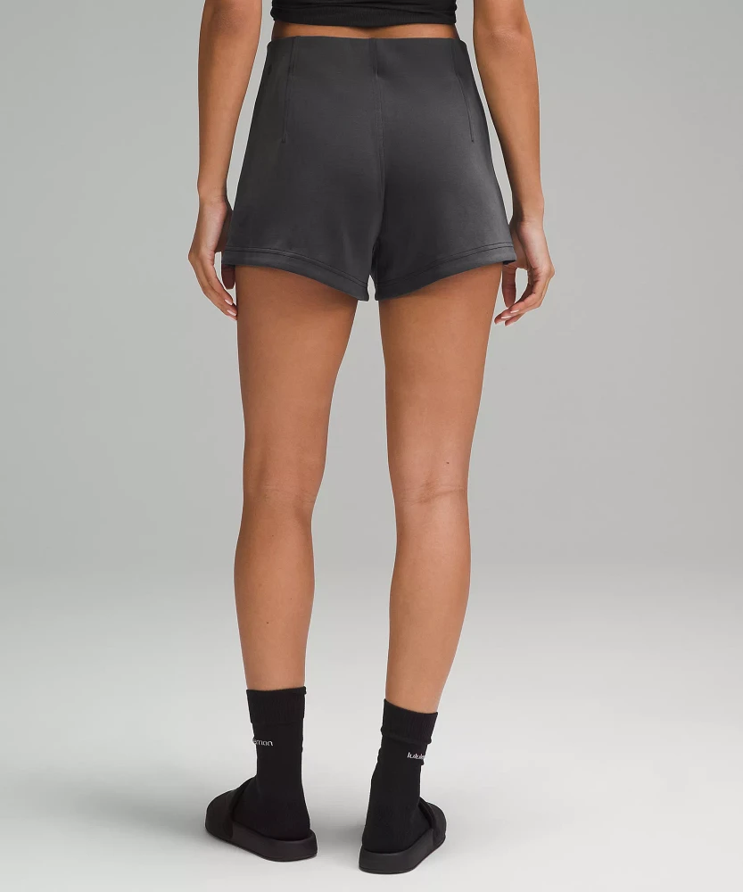 Softstreme Kick-Flare Mid-Rise Short 4" | Women's Shorts