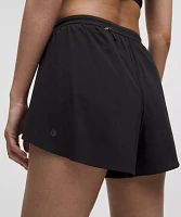 Mile Maker Run Crew Graphic Woven High-Rise Short 3" | Women's Shorts