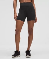 Swift Speed High-Rise Short 6" | Women's Shorts