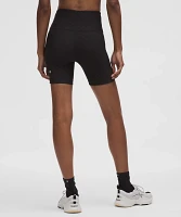 3D Jacquard Diamond Train High-Rise Short 6" | Women's Shorts