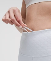 3D Jacquard Diamond Train High-Rise Short 6" | Women's Shorts