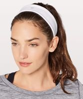 Women's Fly Away Tamer Headband | Hair Accessories