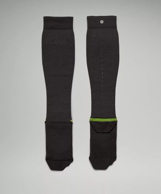 MicroPillow Compression Knee-High Running Sock *Light Cushioning | Women's Socks