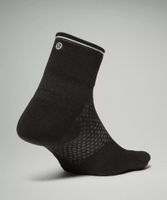 MacroPillow Ankle Running Sock *Medium Cushioning | Women's Socks