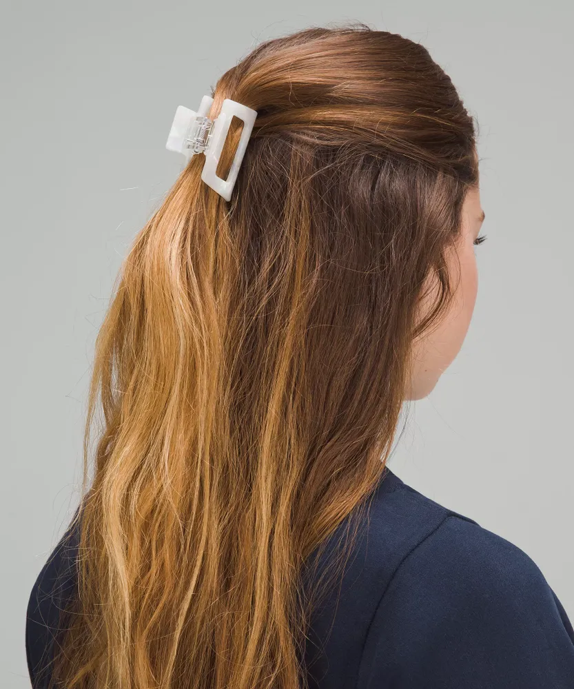 Medium Claw Hair Clip | Women's Accessories