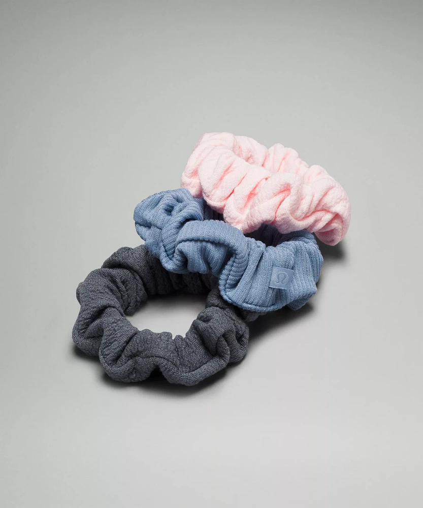 Uplifting Scrunchies Textured *3 Pack | Women's Accessories