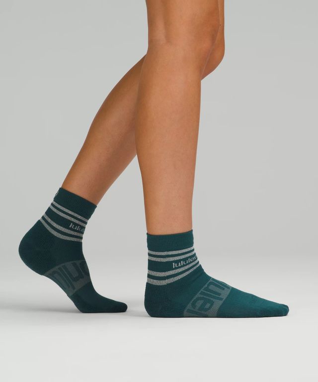 Lululemon athletica Women's Daily Stride Mid-Crew Sock Stripe lululemon  *Wordmark, Socks