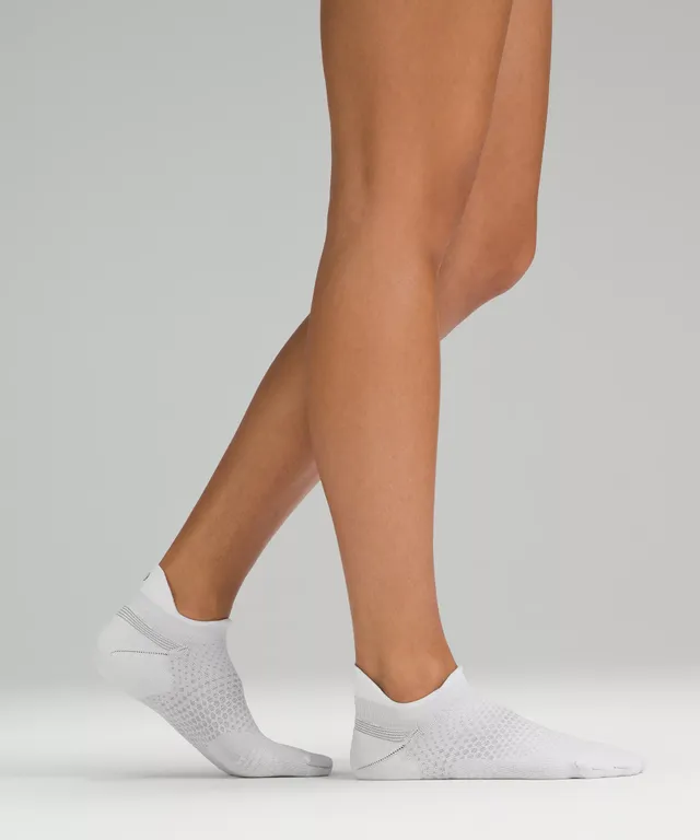 Lululemon athletica Women's MacroPillow Tab Running Socks Medium Cushioning  *3 Pack