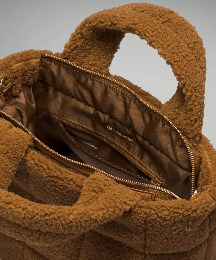 Quilted Grid Crossbody Bag 5L *Fleece | Women's Bags,Purses,Wallets