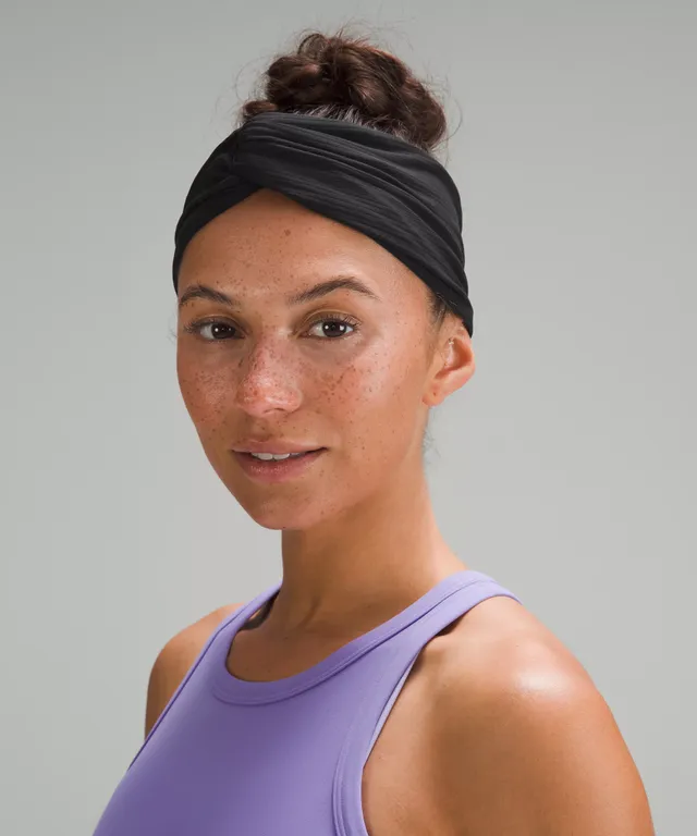 Lululemon athletica Women's Ribbed Nulu Twist-Front Headband, Hair  Accessories