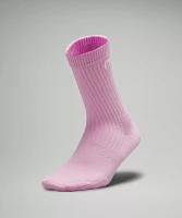 Women's Daily Stride Ribbed Comfort Crew Socks |