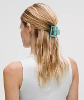 Medium Claw Hair Clip | Women's Accessories