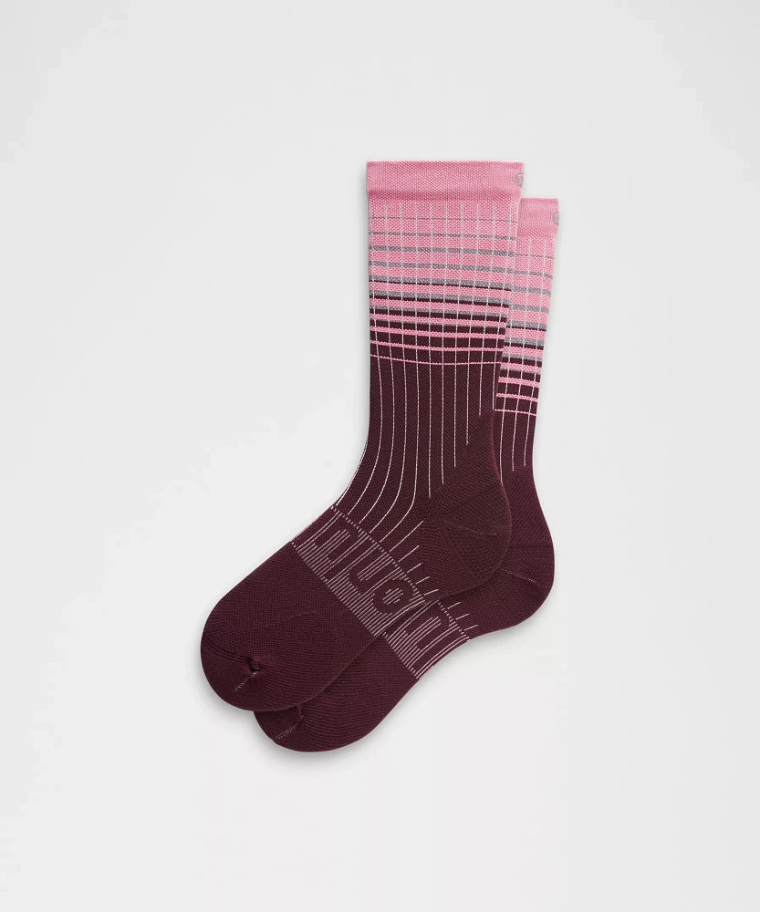 Women's Power Stride Crew Socks *Reflective |