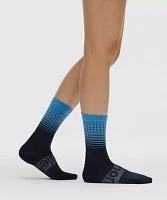 Women's Power Stride Crew Socks *Reflective |