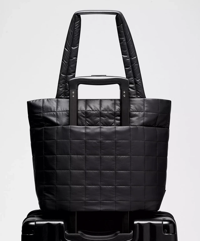 quilted tote bag lululemon Grid Discreet Zippered Pocket Below The Inside Face Of Handle lululemon athletica | Bags |