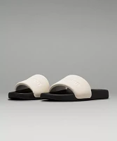 Women's Restfeel Slide *Graphic | Sandals