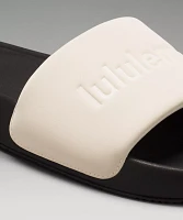 Women's Restfeel Slide *Graphic | Sandals