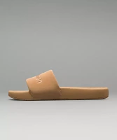 Women's Restfeel Slide *Graphic | Sandals