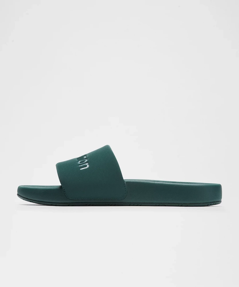 Women's Restfeel Slide *Graphic | Sandals