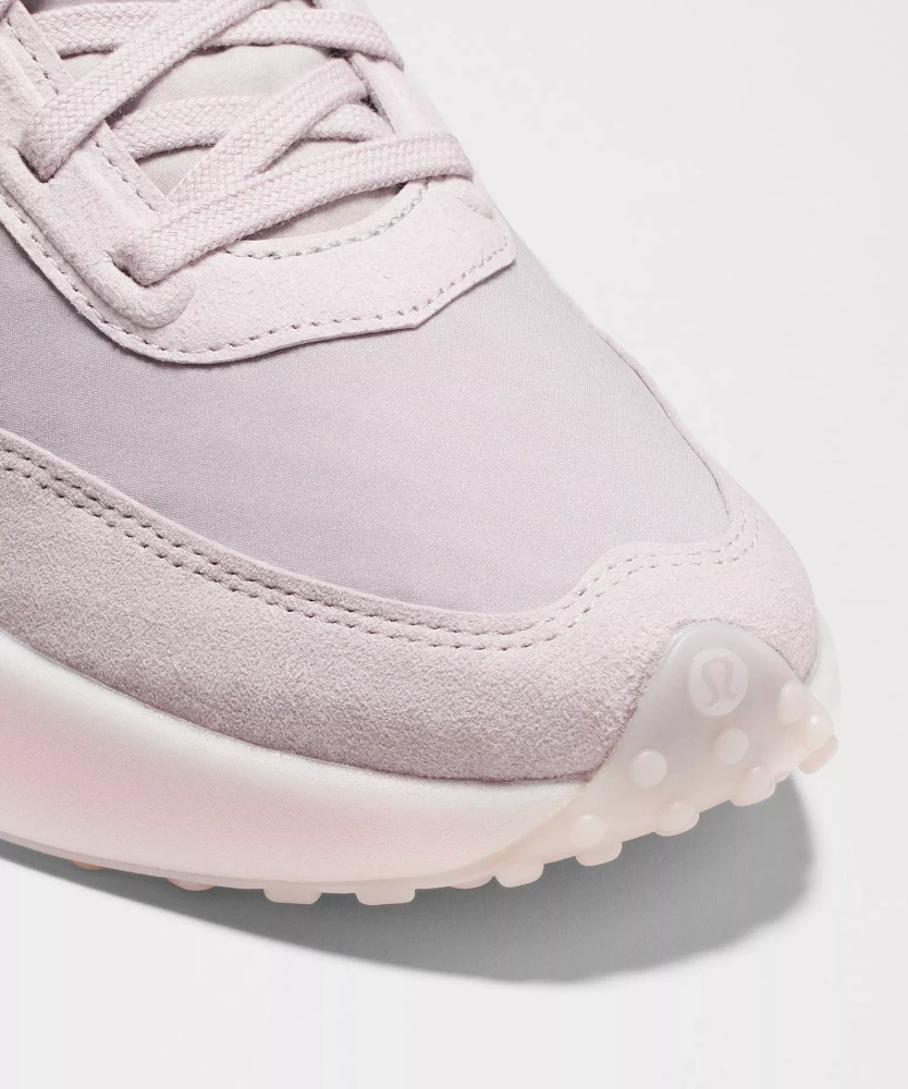 Women's CrossCity Sneaker | Shoes