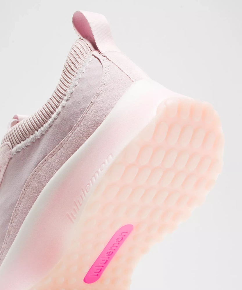 Women's CrossCity Sneaker | Shoes