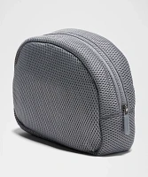 City Essentials Pouch 4L *Knit Mesh | Women's Bags,Purses,Wallets