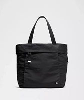 On My Level Carryall Tote Bag 27.5L | Women's Bags,Purses,Wallets
