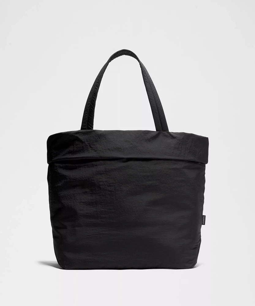 On My Level Carryall Tote Bag 27.5L | Women's Bags,Purses,Wallets