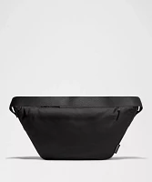 City Essentials Belt Bag 3L | Women's Sweaters