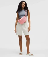 City Essentials Belt Bag 3L | Women's Sweaters