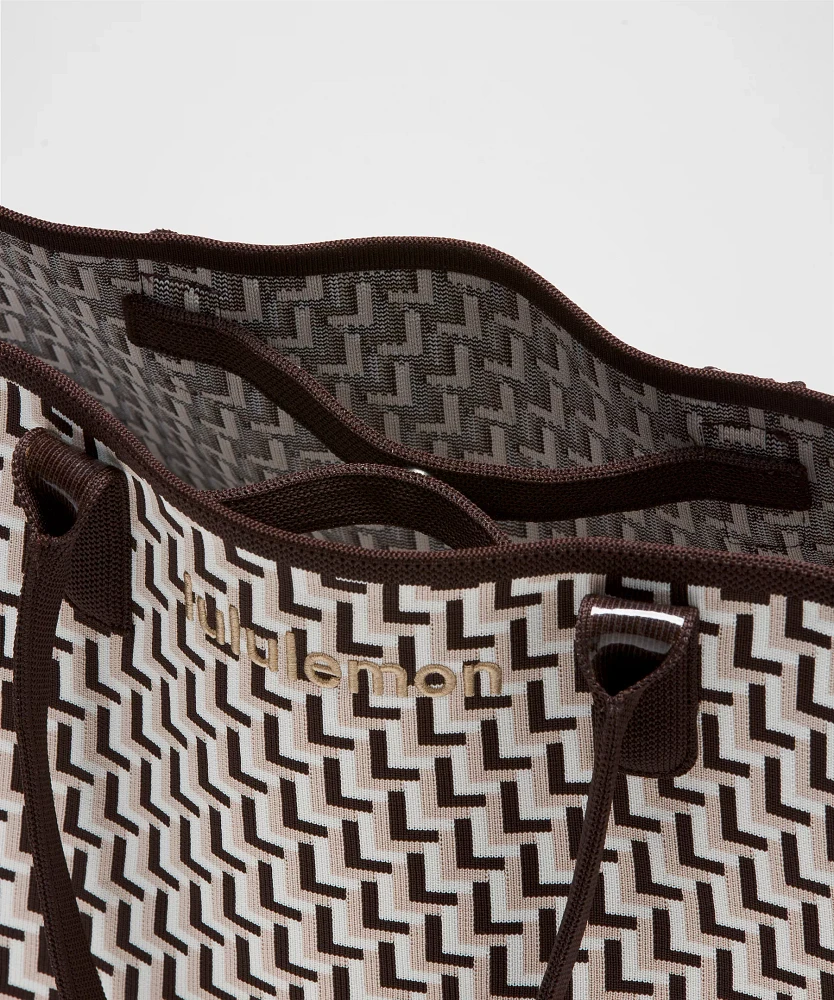 Classic Knit Tote Bag 18L | Women's Bags,Purses,Wallets