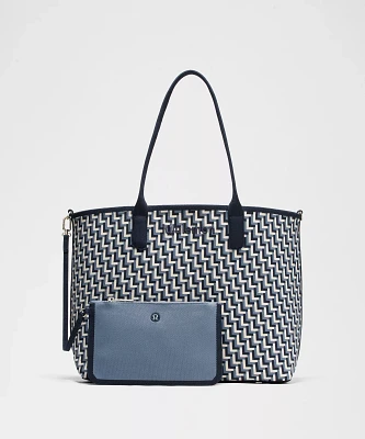 Classic Knit Tote Bag 18L | Women's Bags,Purses,Wallets