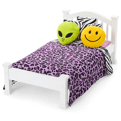 Nicki’s™ Bed & Animal-Print Bedding Set for 18-inch Dolls (Historical Characters)