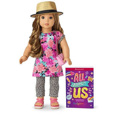 Truly Me™ 18-inch Doll #118 + Show Your Sweet Side Accessories