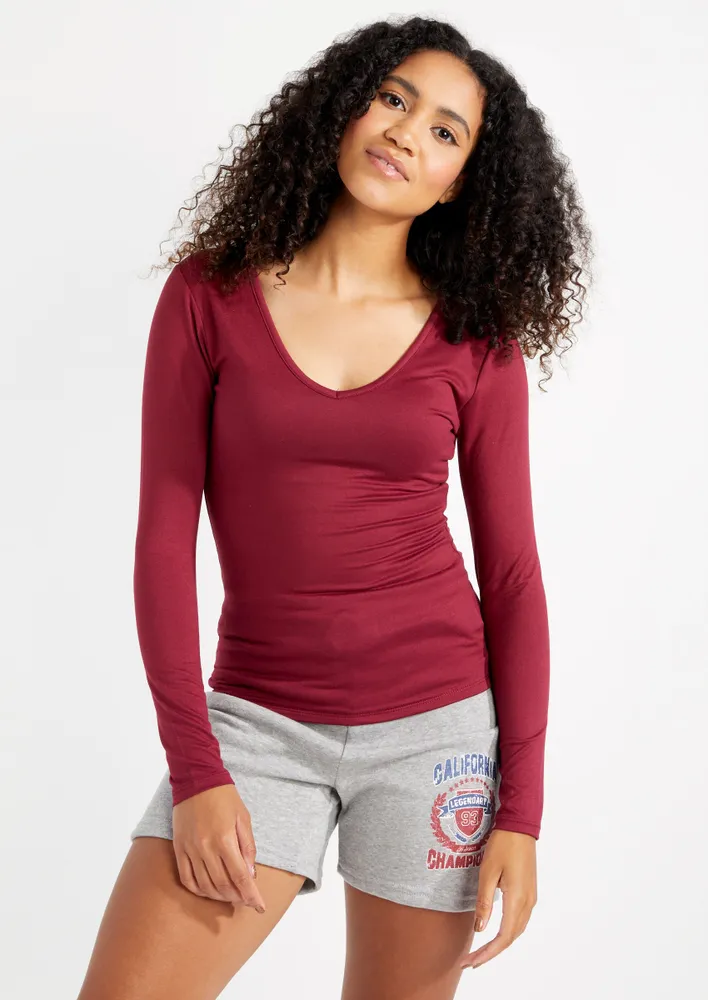 Basic Essential V-Neck Crop Top