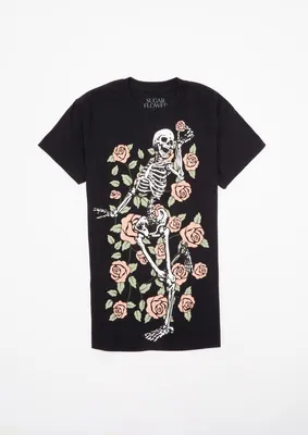 Black Skeleton Rose Graphic Tee