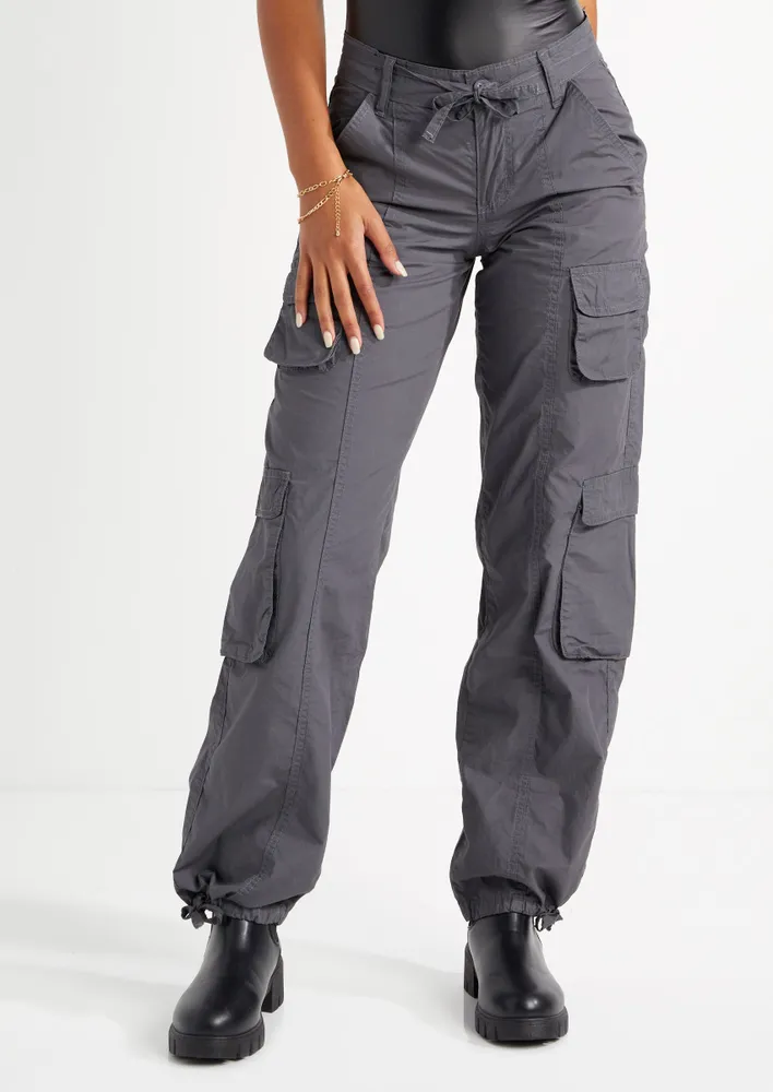Pocket Placement Cargo Pant - Grey
