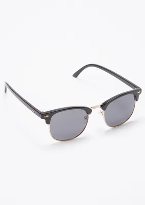 Black Frame Peppy Sunglasses
