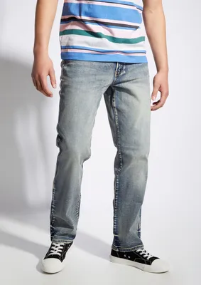 Medium Wash Relaxed Fit Jeans