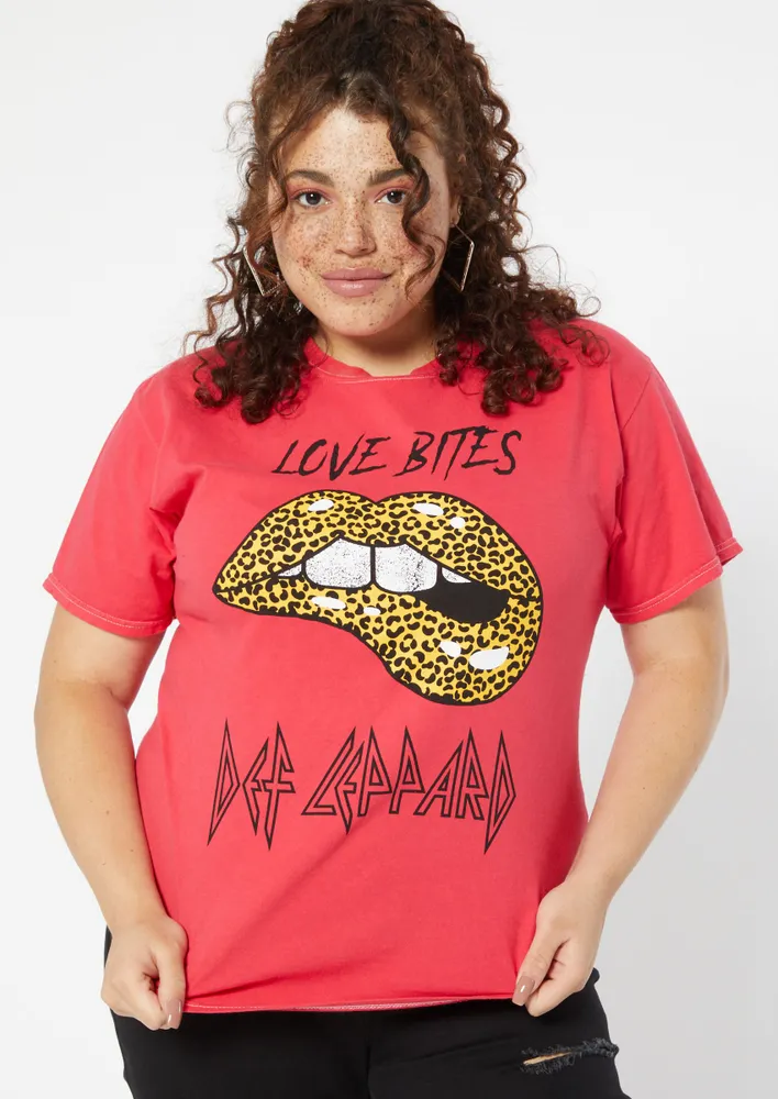 Plus Size Def Leppard Oversized Graphic Tee