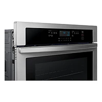 30" 5.1 cu. Ft. Smart Single Wall Oven | Samsung Canada