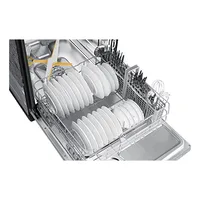 Smart Stormwash+ 7 Series 42 dBA Dishwasher with Smart Dry | Samsung Canada