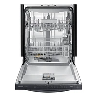 46 dBA Smart Dishwasher with StormWash™ | Samsung Canada