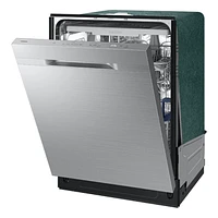 48 dBA 5500 Series Dishwasher with 3rd Rack | Samsung Canada