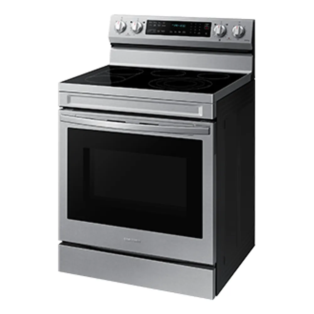 30" 6.3 cu. Ft. Smart Electric Freestanding True Convection Range with Air Fry | Samsung CA