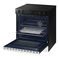 6.3 cu.ft. Electric Slide-In Range with Oven Camera | Samsung Canada