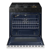 6.0 cu.ft. Gas Slide-In Range with Smart Oven Camera | Samsung Canada