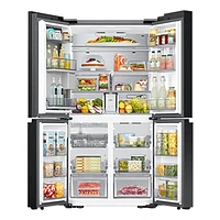 36" 23 cu.ft. Bespoke Counter Depth 4-Door Flex Fridge with Beverage Center | Samsung Canada