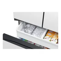 36" BESPOKE Counter-Depth 3 Door French Door Refrigerator with Beverage Center<sup>TM</sup> | Samsung Canada